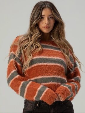 NEW! Cozy cropped fuzzy striped sweater Tilly’s brand